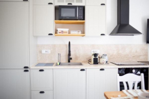 Luxe Flat - Stunning Terrace with Jacuzzi & Free Park
